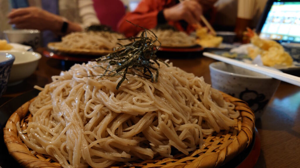 お昼のざる蕎麦